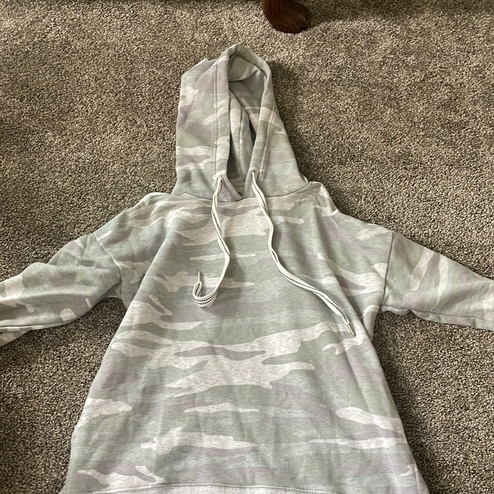 American eagle sweatshirt